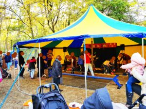 Mitmachzirkus im Zelt 23
