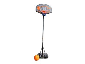 Basketballkorb mit Basketball