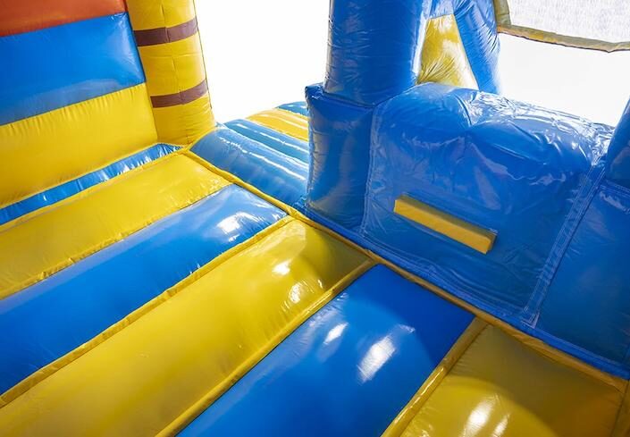 Combo Hüpfburg innen